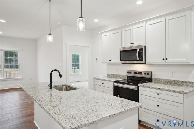 495 Wickham Rd, Bumpass, VA 24024