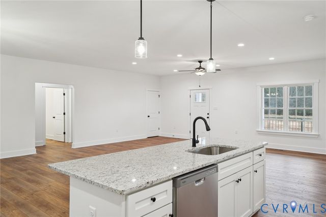 495 Wickham Rd, Bumpass, VA 24024