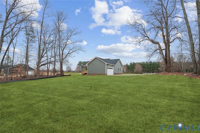 495 Wickham Rd, Bumpass, VA 24024