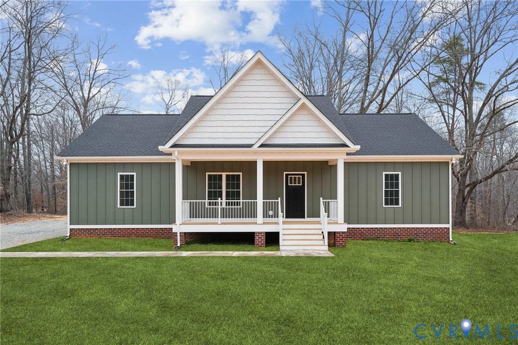 495 Wickham Rd, Bumpass, VA 24024