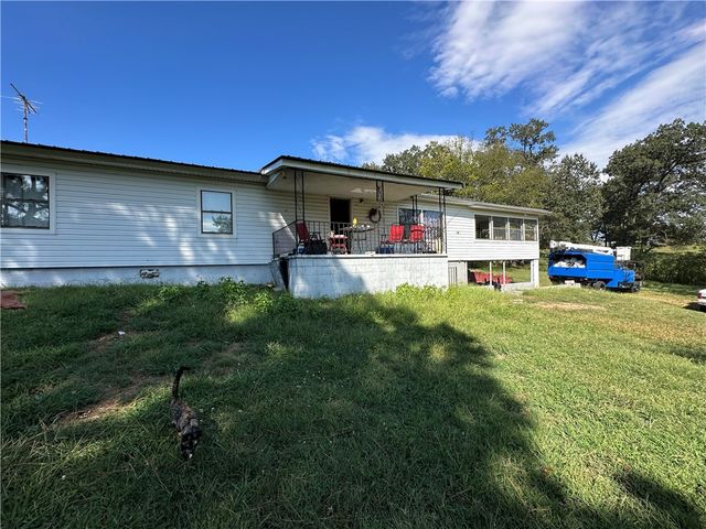 7429 Watts Road, Harrison, AR 72601