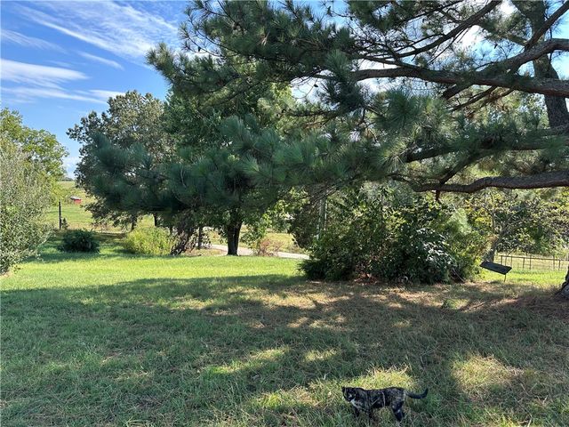 7429 Watts Road, Harrison, AR 72601