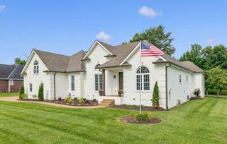 518 Lexington Dr, Lebanon, TN 37087