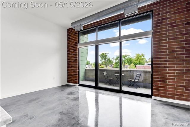 211 E 9 Mile Road 206, Ferndale, MI 48220