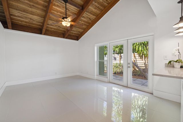 410 SE 13th Street 2, Fort Lauderdale, FL 33316