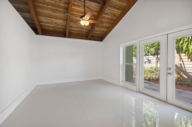 410 SE 13th Street 2, Fort Lauderdale, FL 33316