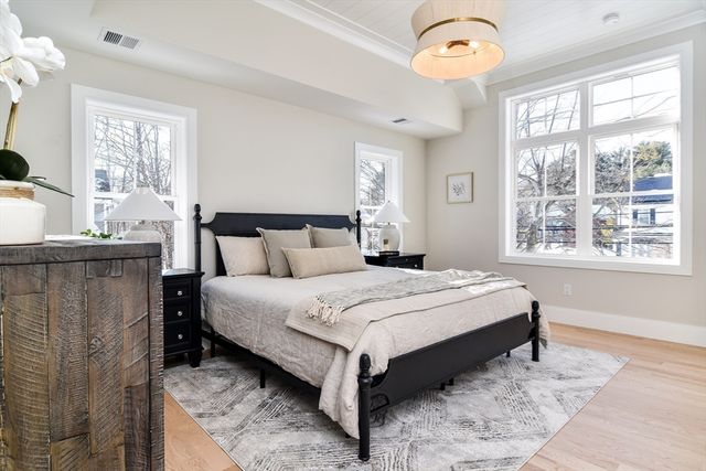 79 Speen St, Natick, MA 01760