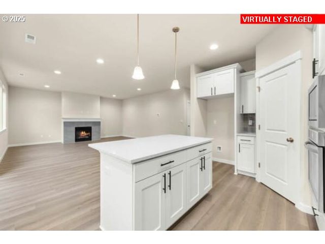 10536 Se HERITAGE Rd, Happy Valley, OR 97086