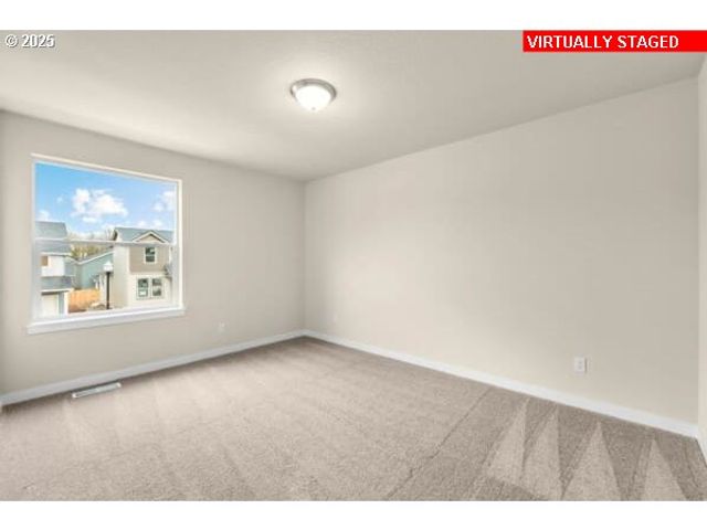 10536 Se HERITAGE Rd, Happy Valley, OR 97086