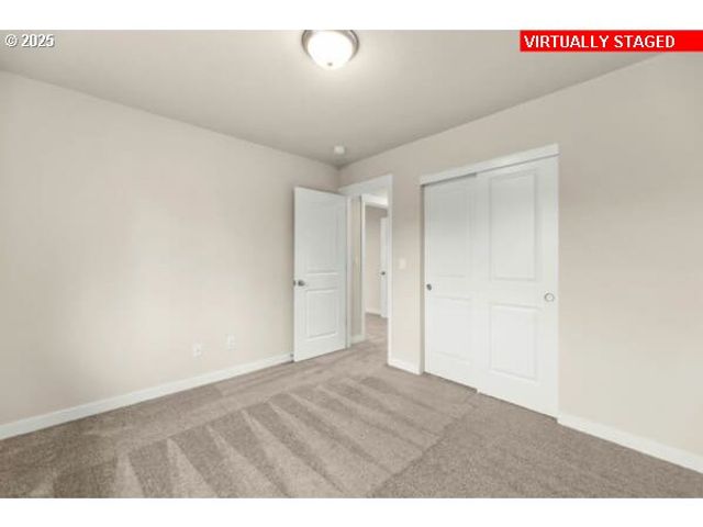 10536 Se HERITAGE Rd, Happy Valley, OR 97086