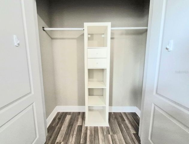 6913 S WALL STREET, Tampa, FL 33616