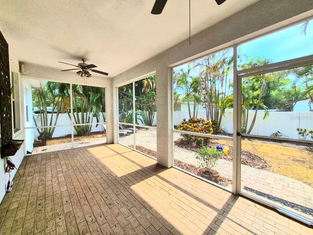 6913 S WALL STREET, Tampa, FL 33616