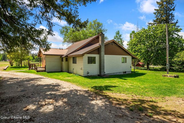 288 Lignite Rd, Sagle, ID 83860