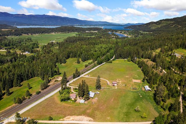 288 Lignite Rd, Sagle, ID 83860