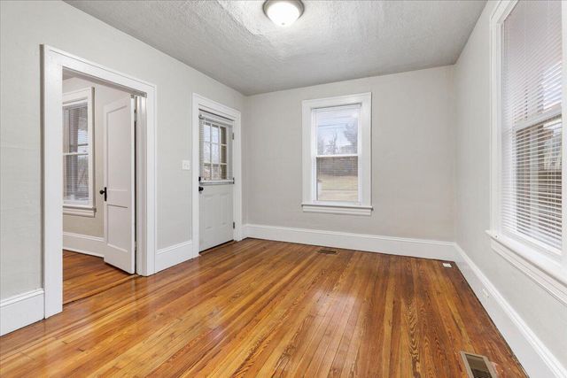 453 Dale AVE, Vinton, VA 24179