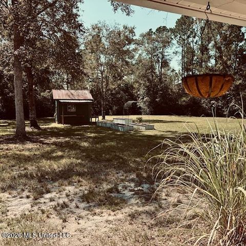 1101 Summerlin Bayou Road, Vancleave, MS 39565
