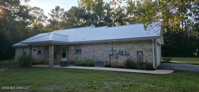1101 Summerlin Bayou Road, Vancleave, MS 39565