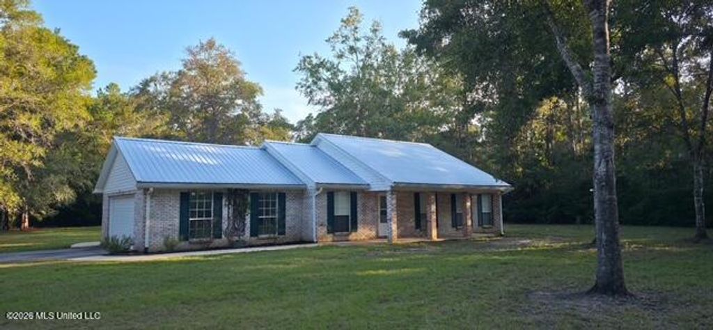 1101 Summerlin Bayou Road, Vancleave, MS 39565