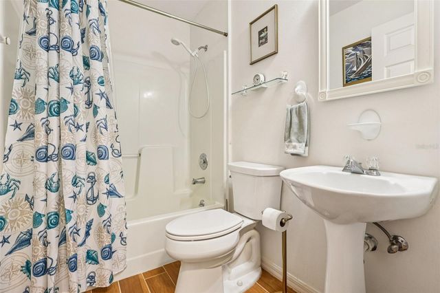 239 JUNIPER WAY, Tavares, FL 32778