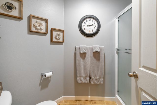 2504 Laura Vista Dr NW, Albany, OR 97321