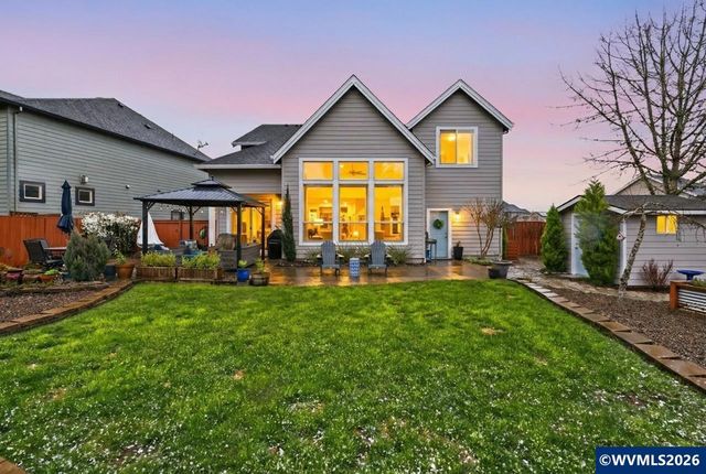 2504 Laura Vista Dr NW, Albany, OR 97321