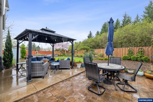 2504 Laura Vista Dr NW, Albany, OR 97321