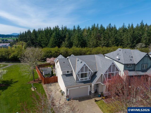 2504 Laura Vista Dr NW, Albany, OR 97321