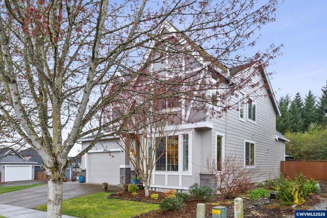 2504 Laura Vista Dr NW, Albany, OR 97321