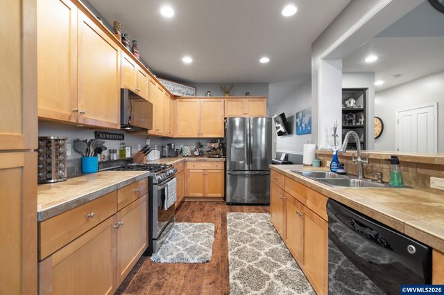 2504 Laura Vista Dr NW, Albany, OR 97321