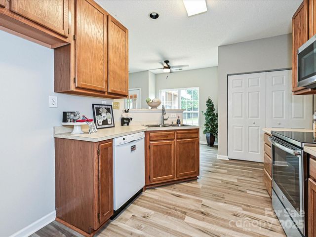 3931 Longwood Drive SW, Concord, NC 28027