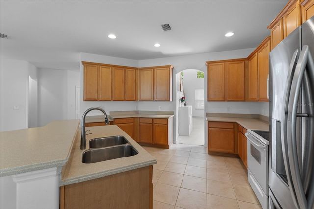 212 KAYS LANDING DRIVE, Sanford, FL 32771