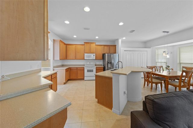 212 KAYS LANDING DRIVE, Sanford, FL 32771