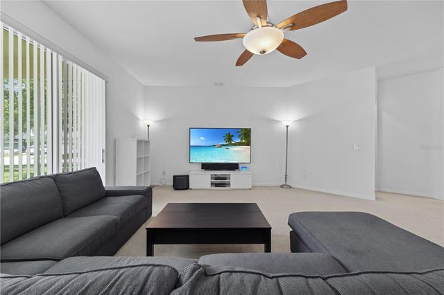 212 KAYS LANDING DRIVE, Sanford, FL 32771