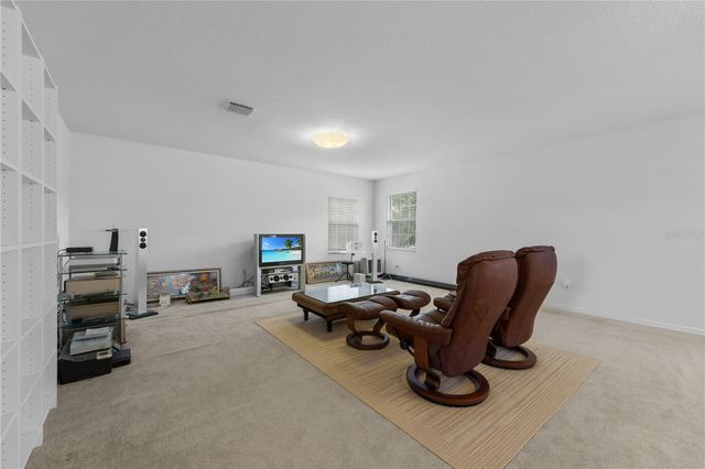 212 KAYS LANDING DRIVE, Sanford, FL 32771