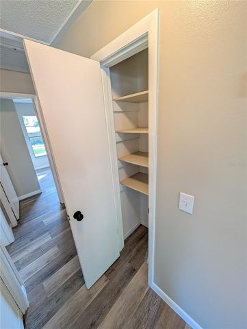 11513 VALENCIA DRIVE A, Seffner, FL 33584