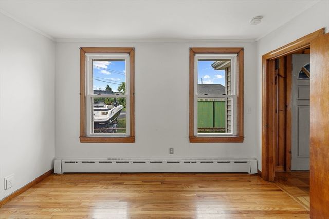 16 Reservation Rd, Fairhaven, MA 02719