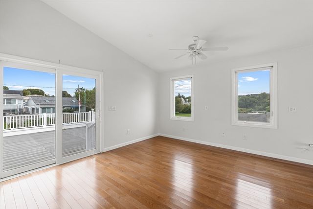 16 Reservation Rd, Fairhaven, MA 02719