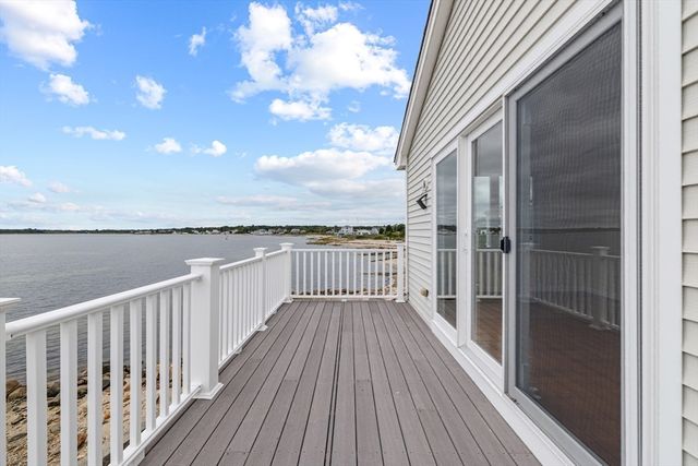 16 Reservation Rd, Fairhaven, MA 02719