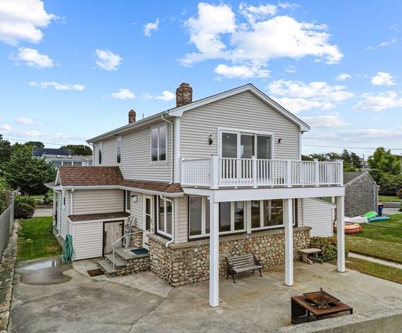 16 Reservation Rd, Fairhaven, MA 02719