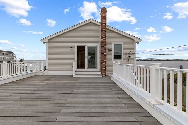 16 Reservation Rd, Fairhaven, MA 02719