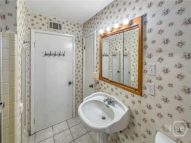 101 Seminole Street, Savannah, GA 31406
