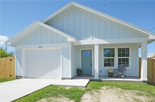 421 Valerie St, Corpus Christi, TX 78418
