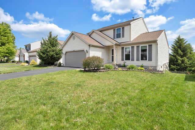 3132 Menzola Drive, Columbus, OH 43228