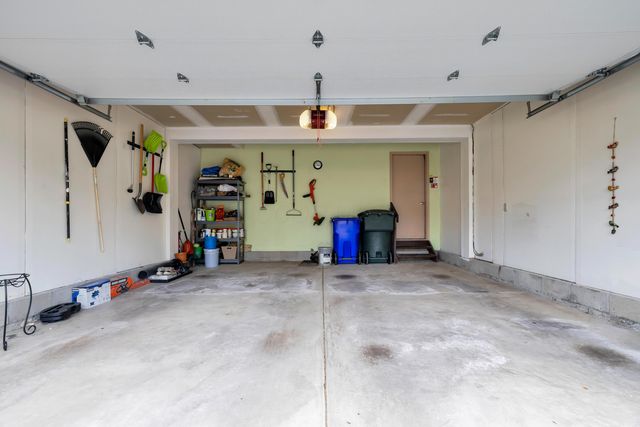 3132 Menzola Drive, Columbus, OH 43228