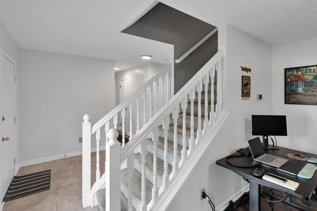 3132 Menzola Drive, Columbus, OH 43228