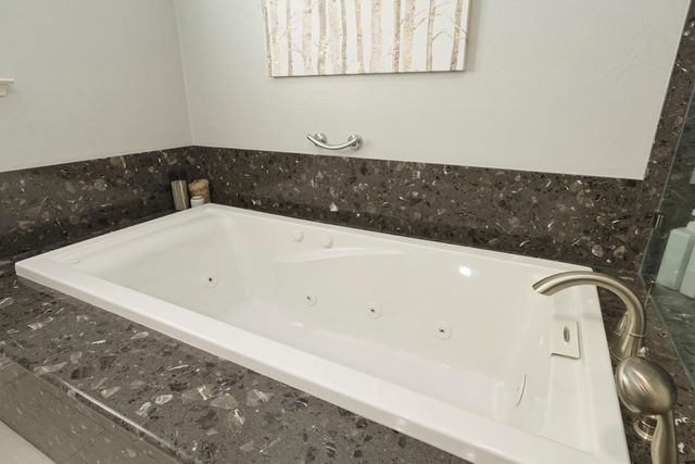 1413 Mariposa Way, Lodi, CA 95242