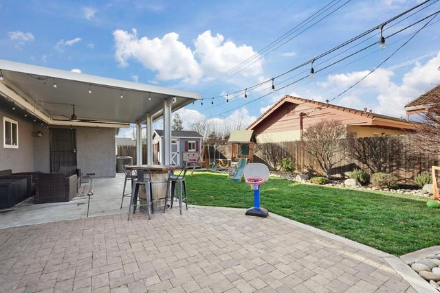 1413 Mariposa Way, Lodi, CA 95242