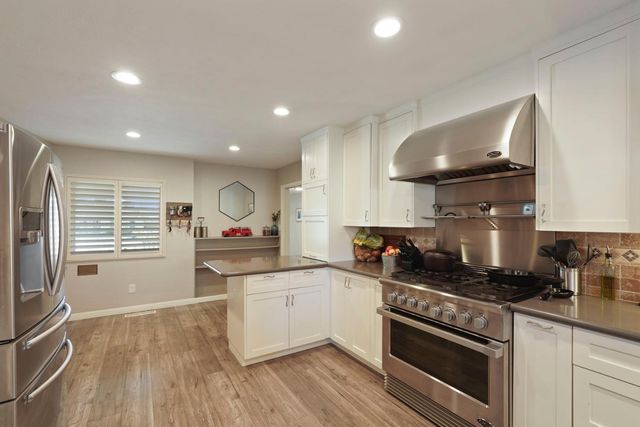 1413 Mariposa Way, Lodi, CA 95242