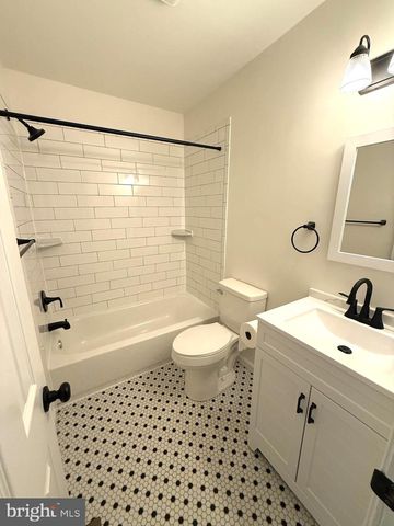 327 WALTON AVE, Baltimore, MD 21225