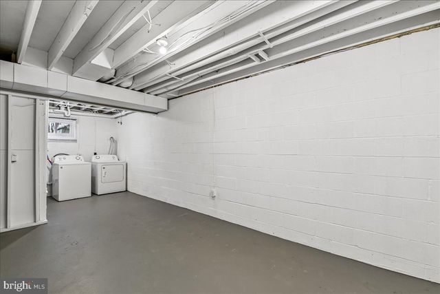 327 WALTON AVE, Baltimore, MD 21225